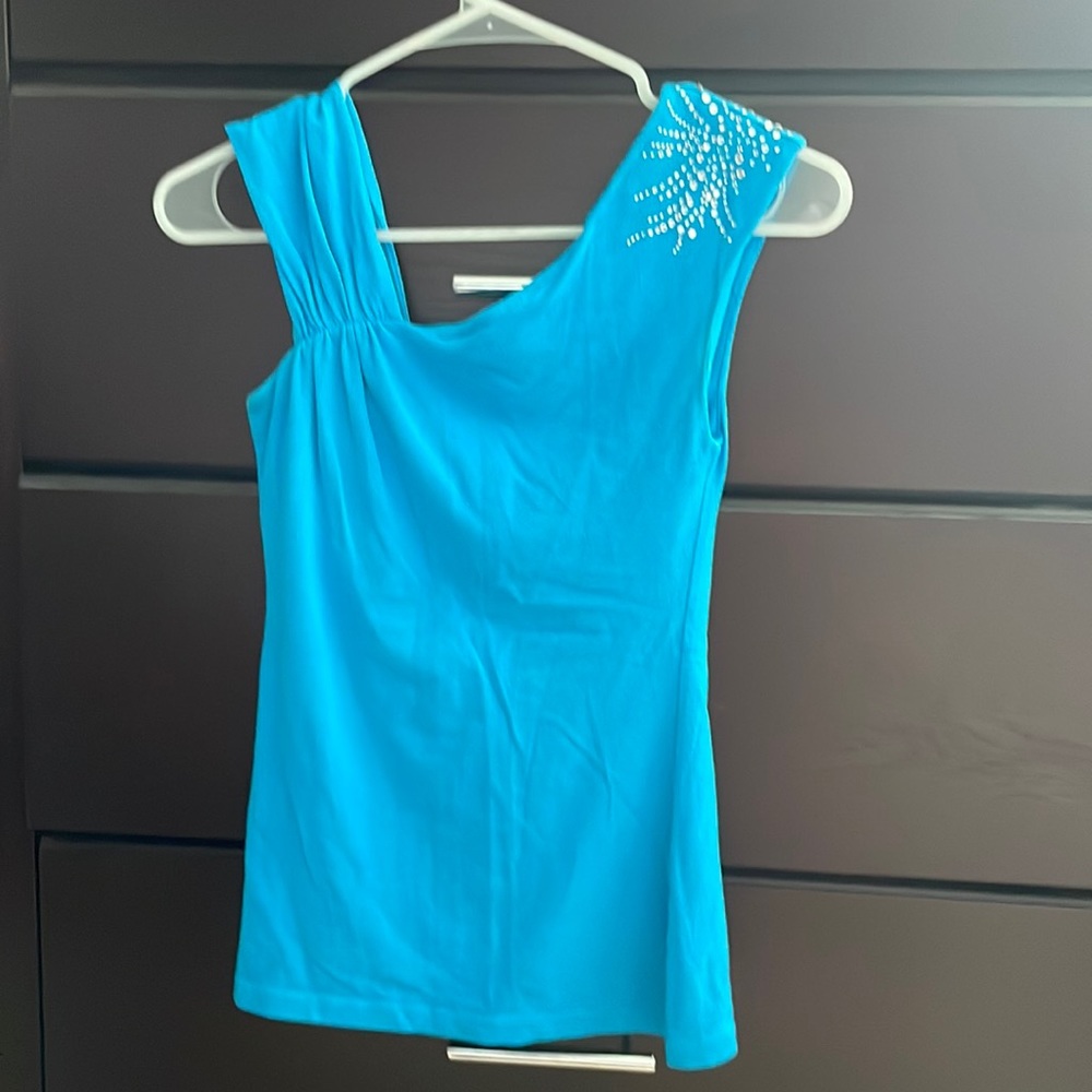 Express Top with Sequins on left shoulder